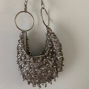 Gorgeous sequins silver clutch